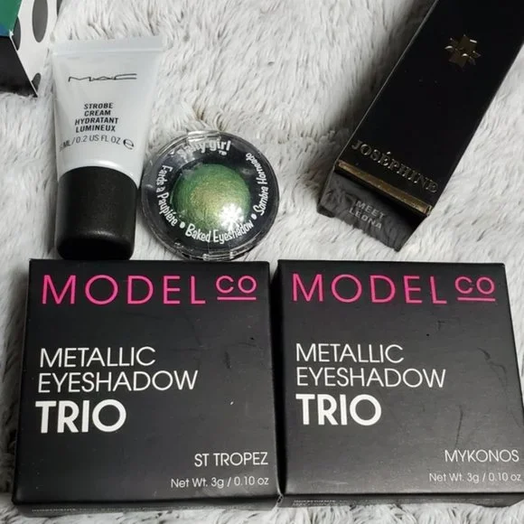 Eyeshadow Makeup Bundle Lot - Picture 2 of 5